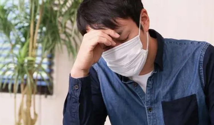 Cho bạn vay hơn 29 triệu đồng nhưng đòi mãi không trả, tôi chặn liên lạc, xem như mất tiền: 2 năm sau nghe nhân viên ngân hàng nói 1 câu mà sững người