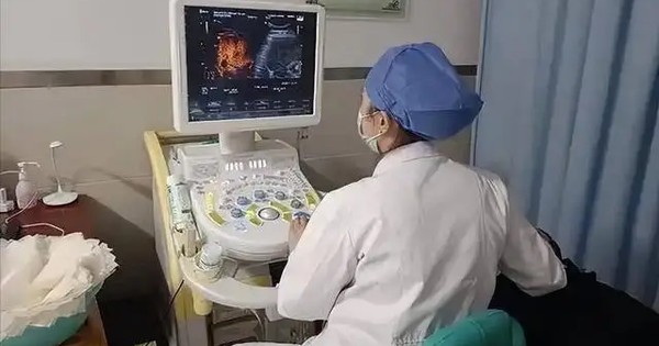 Thứ "phá gan" mạnh nhất không phải rượu, mà là 4 thói quen cả người lớn lẫn trẻ em đều mắc