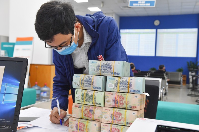 Ngân hàng dồn dập thanh lý tài sản thu hồi nợ