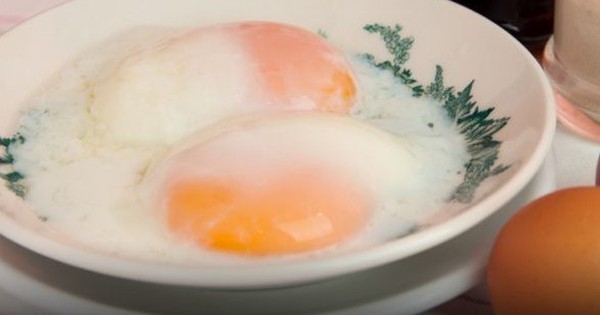 Bé gái 14 tuổi mắc ung thư trực tràng, bác sĩ cảnh báo: Thà nhịn đói còn hơn cho trẻ ăn 4 loại bữa sáng này