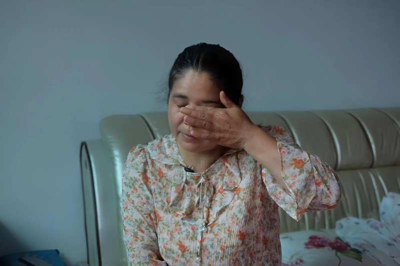 Giá ngày xưa tôi đừng khoe khoang điều này thì giờ con trai không phải xấu hổ với họ hàng: Ngẫm lại thấy mình dại quá!