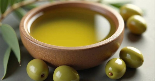 Phụ nữ sau 40 tuổi nên ăn đều 8 loại thực phẩm này: Toàn “chất béo tốt” giúp tim khỏe, da mịn và trẻ lâu một cách tự nhiên