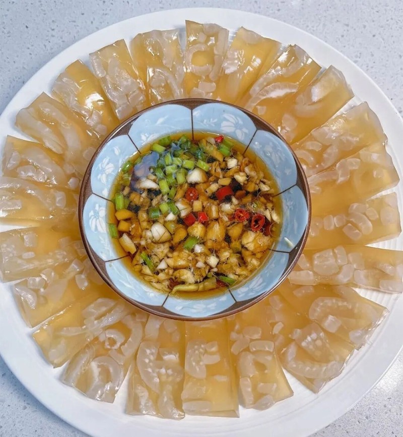 Da lợn một lần nữa trở thành tâm điểm chú ý? Chuyên gia cảnh báo: Hãy nhớ 3 lưu ý quan trọng khi ăn để tăng collagen, bôi trơn khớp