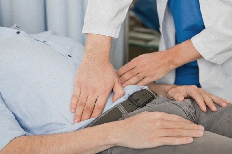 Không rượu bia, không thuốc lá, người đàn ông 44 tuổi vẫn mắc ung thư gan: Bác sĩ chỉ điểm 1 thói quen nhiều người đang chủ quan