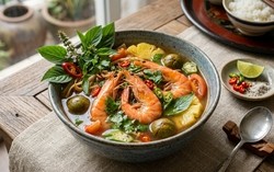 Nấu canh tôm chua bỏ ngay loại lá này vào, nước chua dịu thơm nức mũi, vị ngon cuốn hơn cả canh Tom Yum