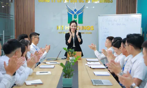 Nữ giám đốc 9X của HT Holdings - Người truyền năng lượng tích cực